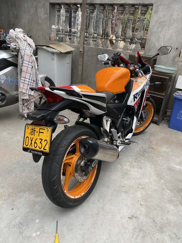 本田DREAMWING CBR300R