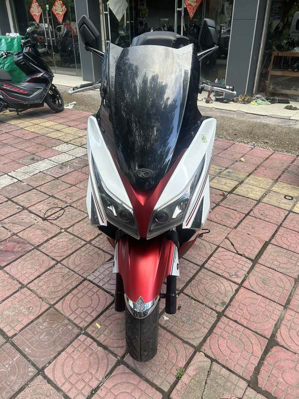 光阳 赛艇 L300