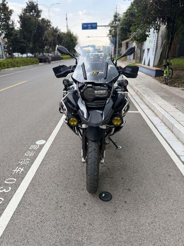 宝马 R 1200 GS