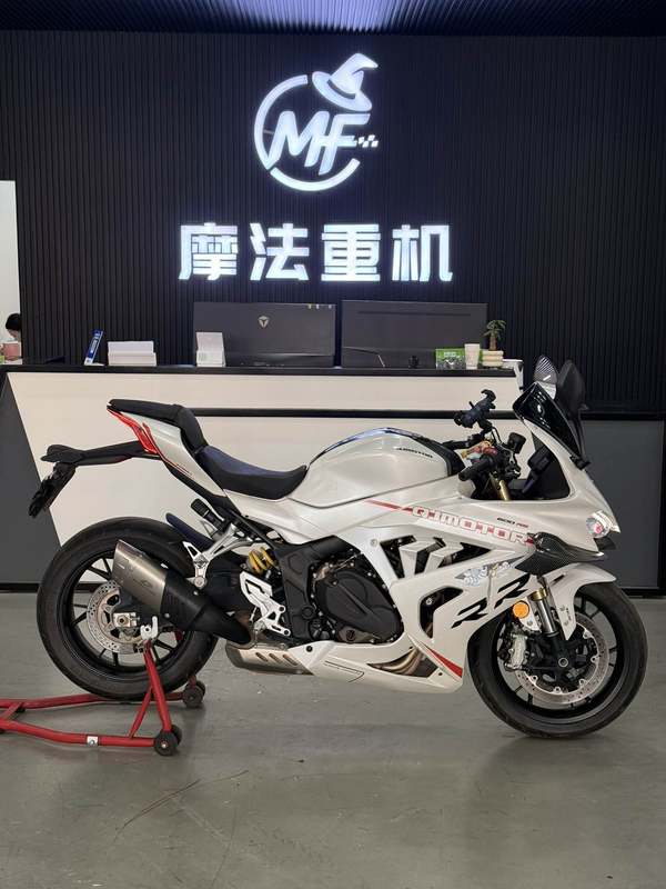 QJMOTOR 赛600