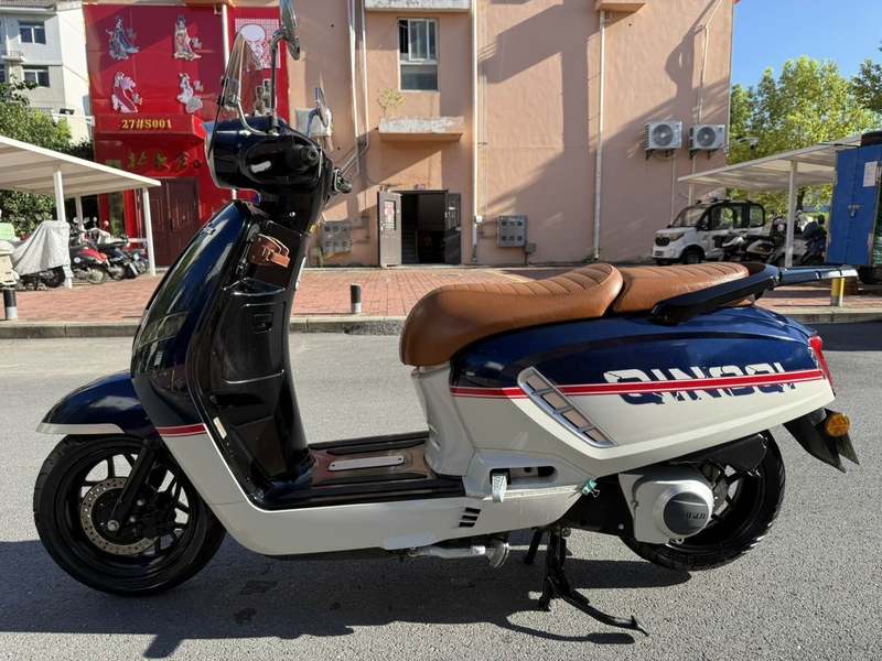 骁胜HYOSUNG 奥罗拉150