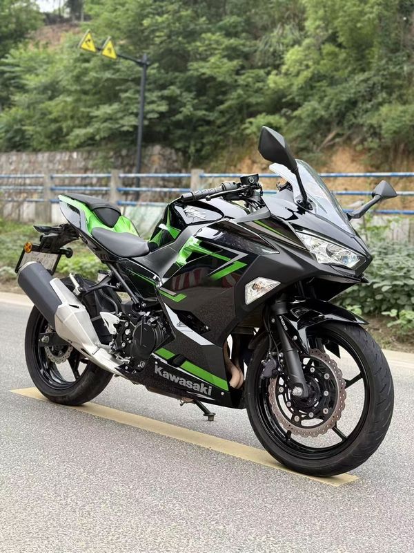 川崎 Ninja 400