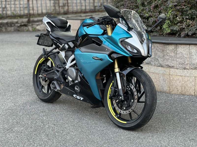 春风 250SR