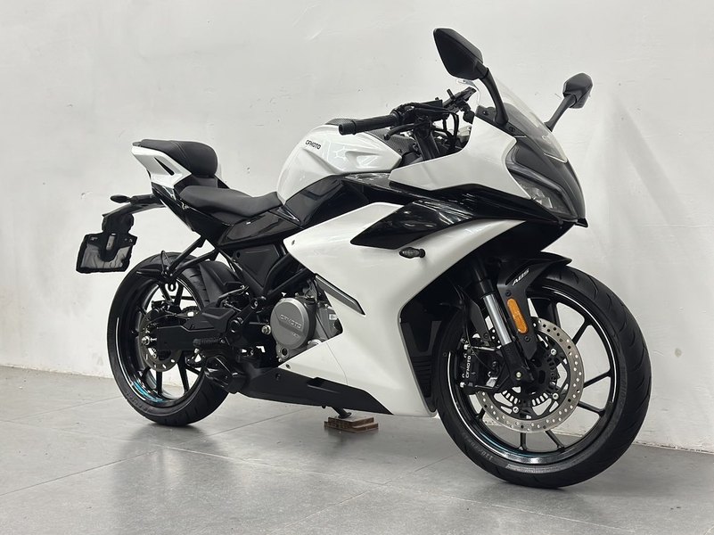 春风 250SR