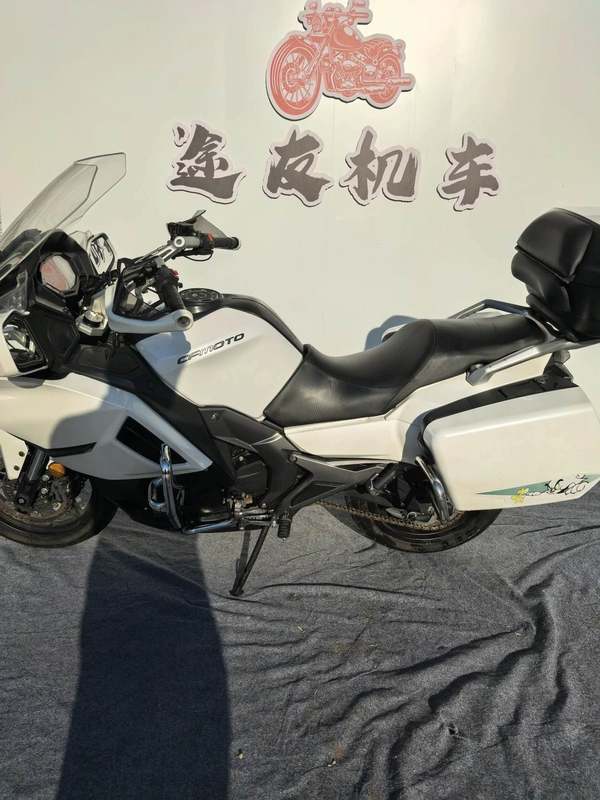 春风 650TR-G
