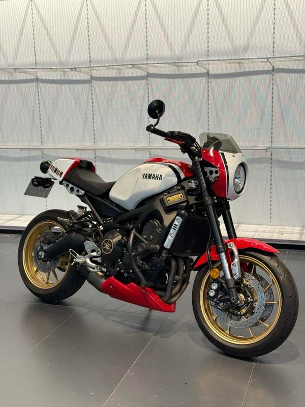 雅马哈 XS900R