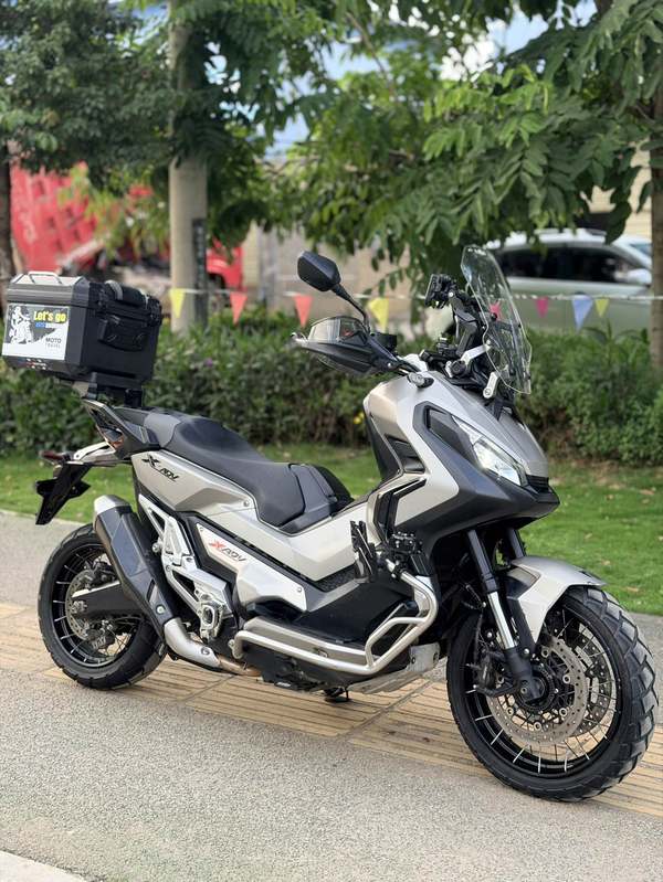 本田DREAMWING X-ADV 750
