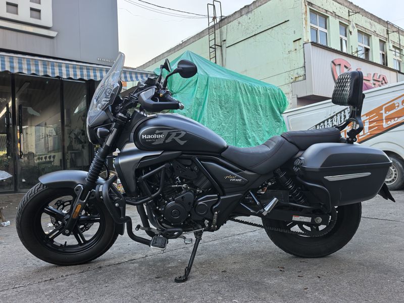 豪爵 TR300
