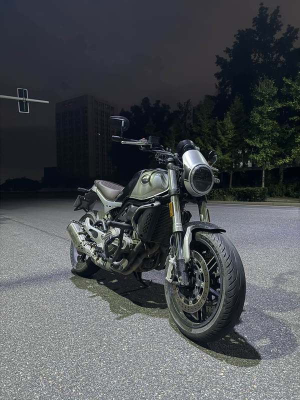 QJMOTOR 逸550