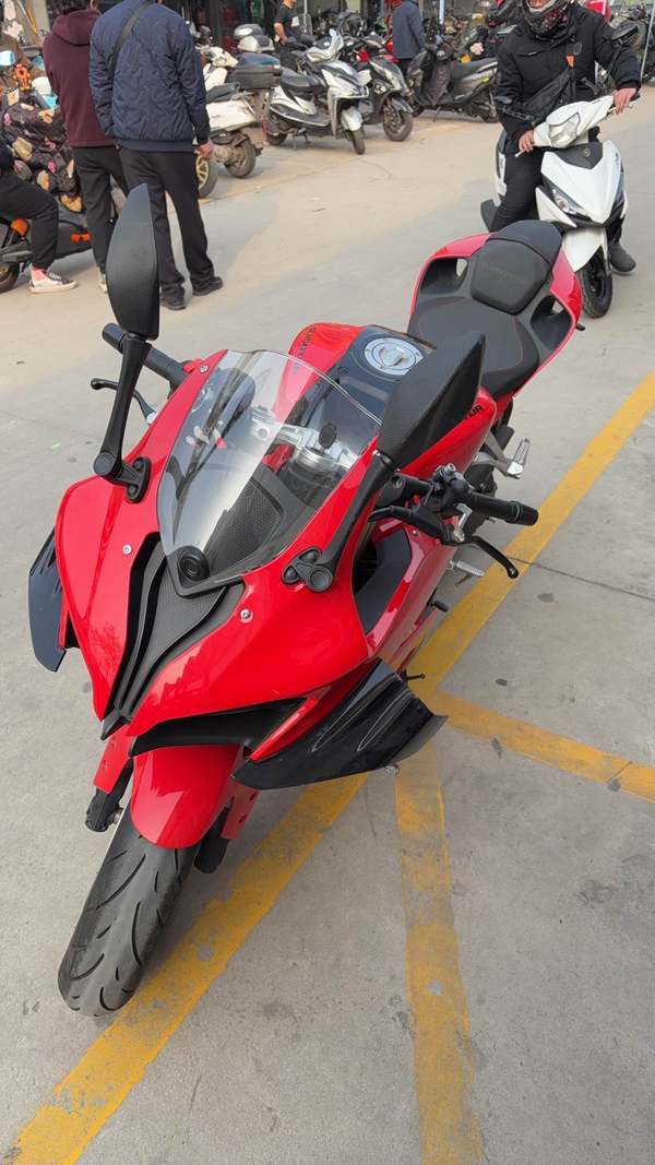 QJMOTOR 赛600