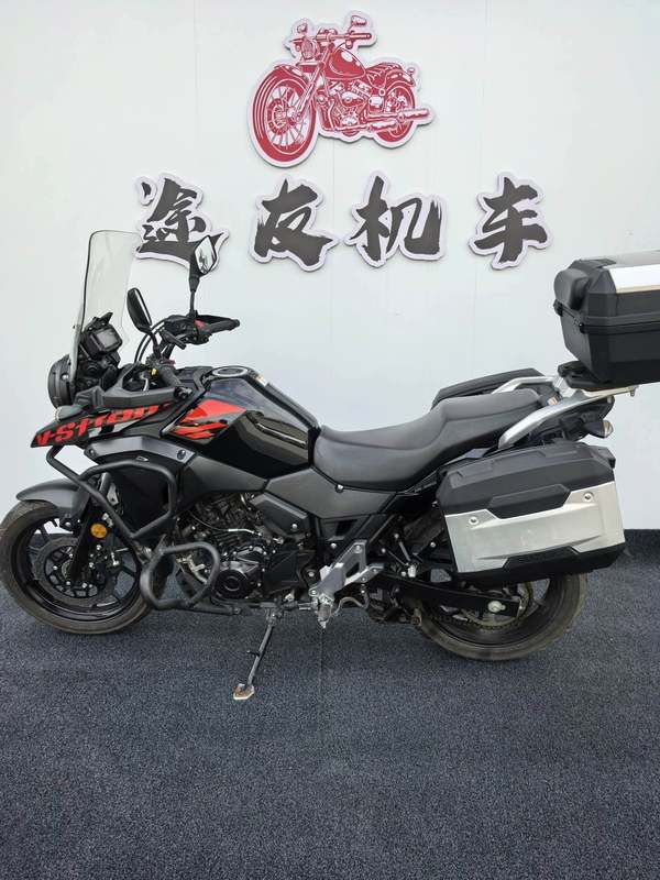 豪爵铃木 DL250
