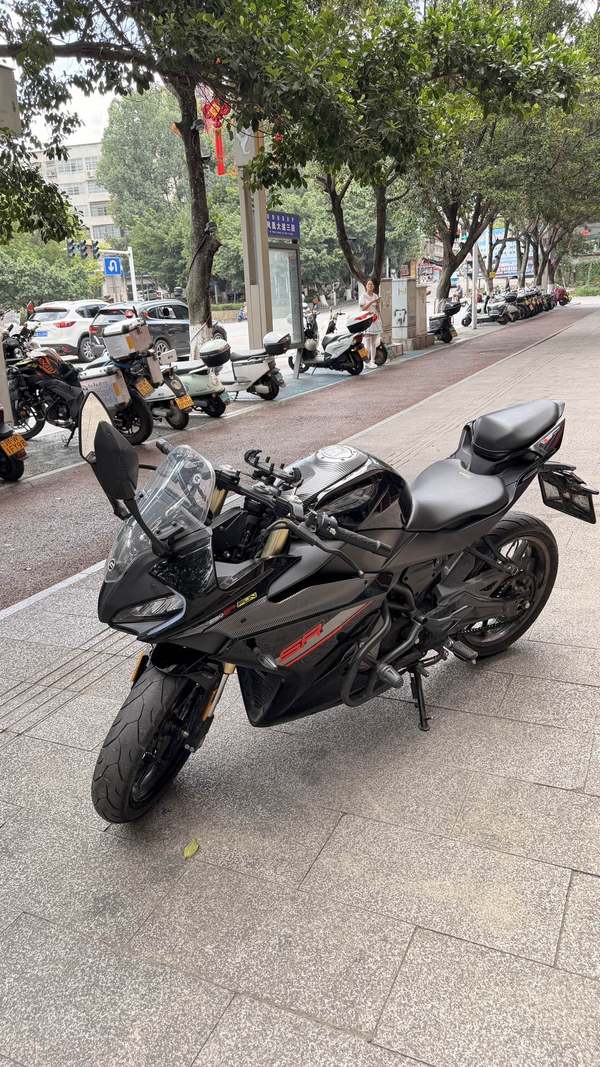 春风 250SR