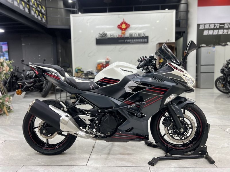 川崎 Ninja 400
