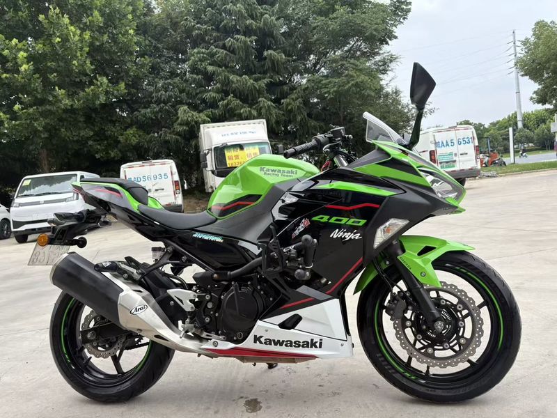 川崎 Ninja 400