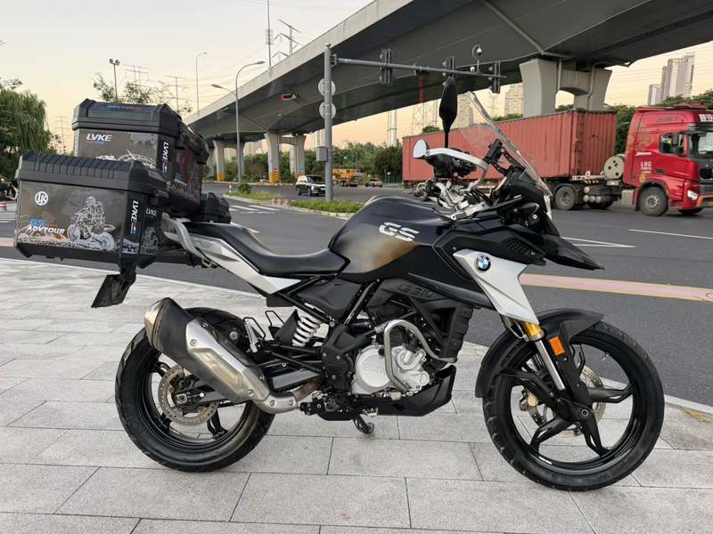 宝马 G 310 GS