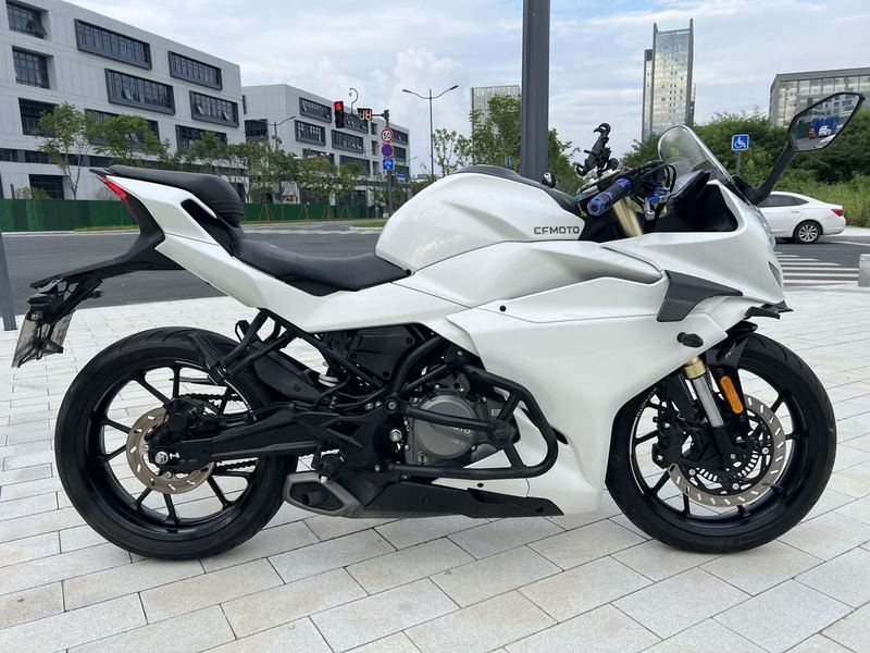 春风 250SR