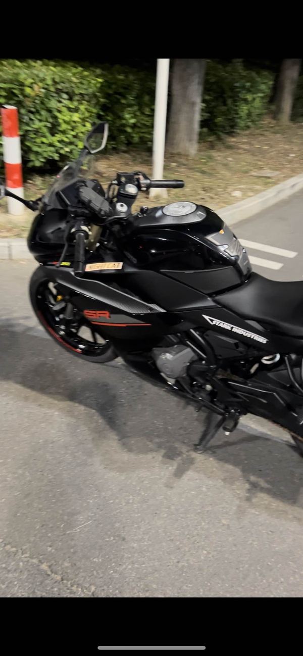 春风 250SR