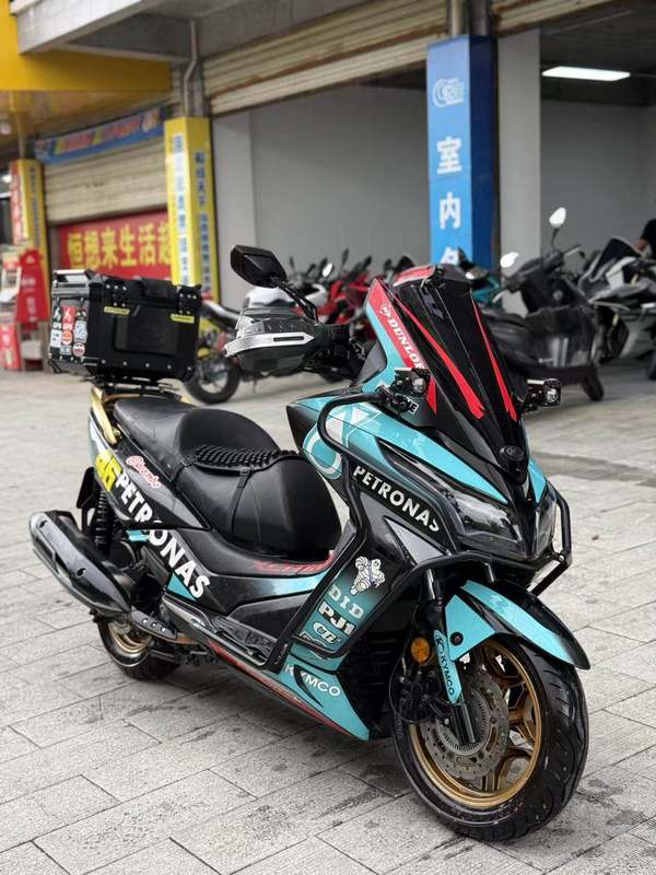 光阳 赛艇 250