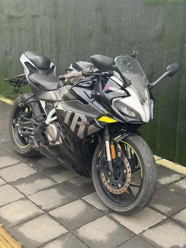 春风 250SR