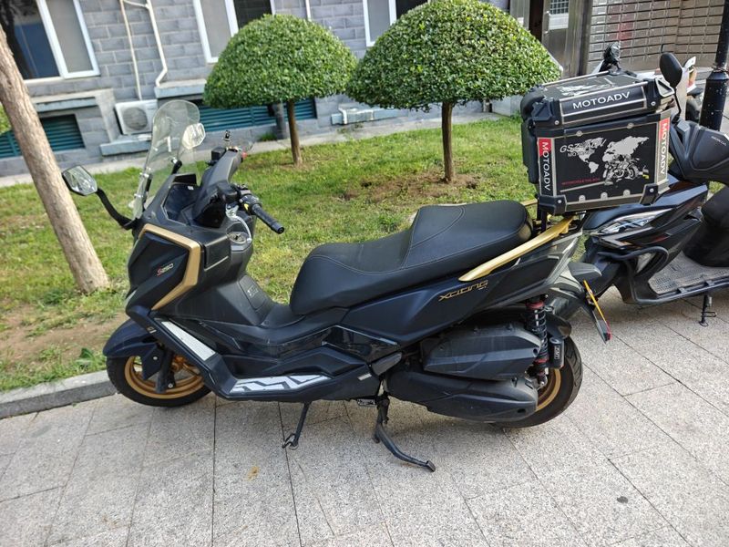 光阳 赛艇 S250