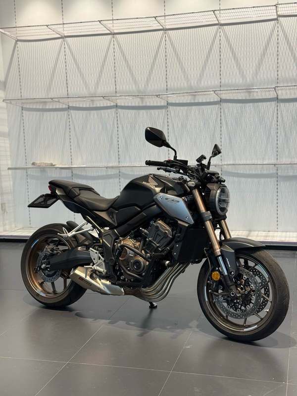 本田DREAMWING CB650R 