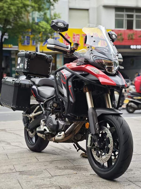 QJMOTOR 骁500