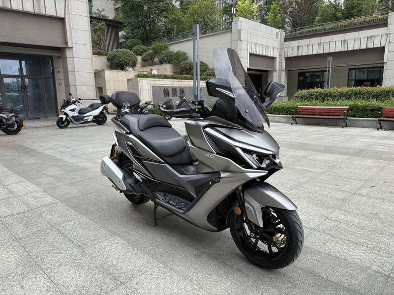 三阳 巡弋 Cruisym400