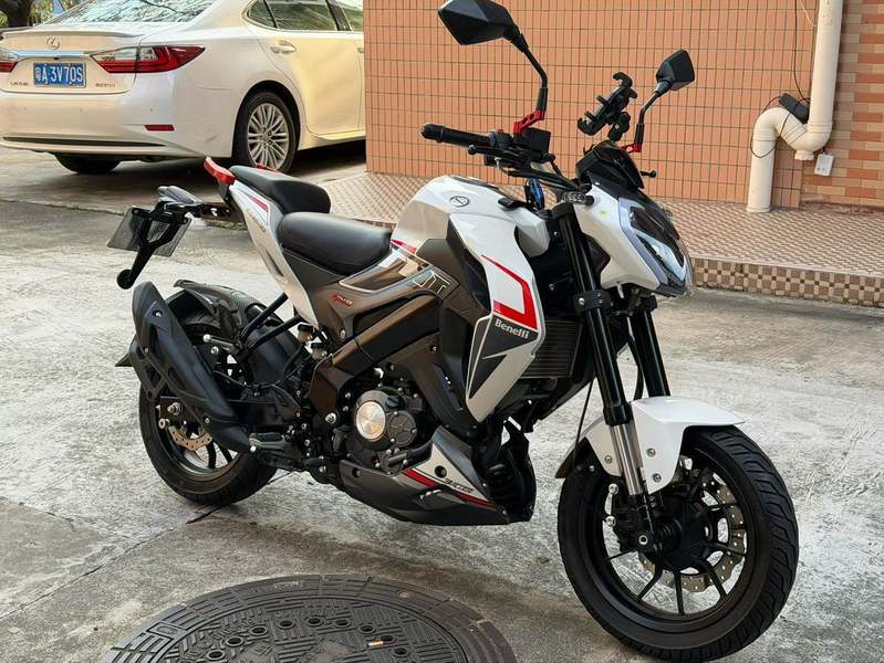 贝纳利 小迅龙 BN150S