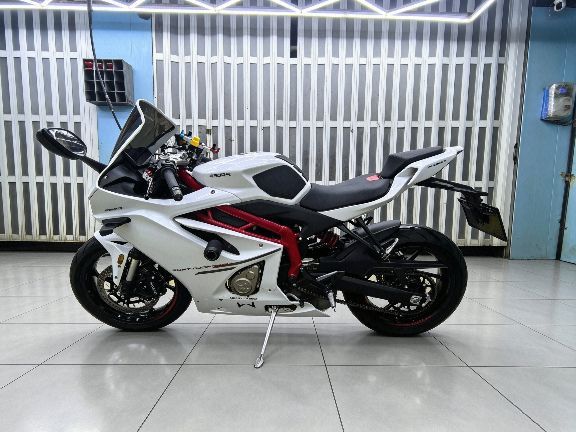 凯越 450RR