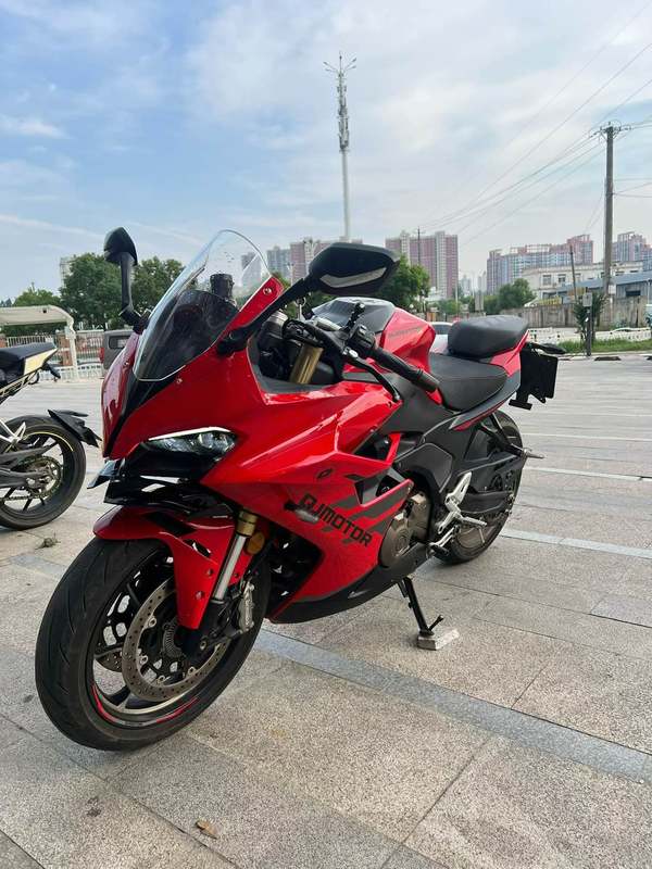 QJMOTOR 赛550