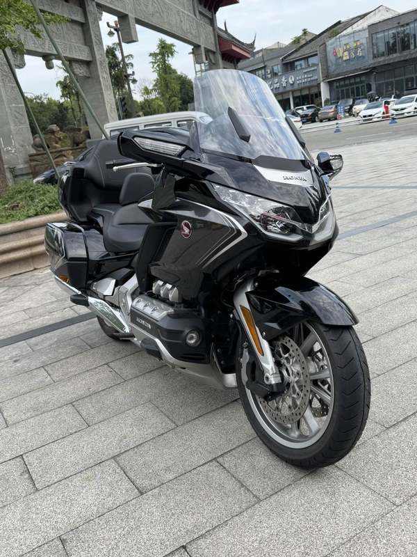 本田DREAMWING Gold Wing GL1800