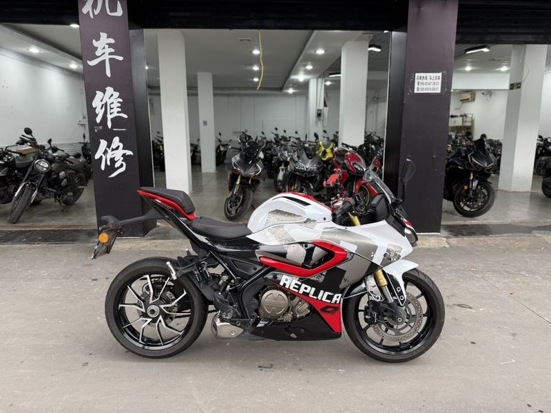 QJMOTOR 赛250