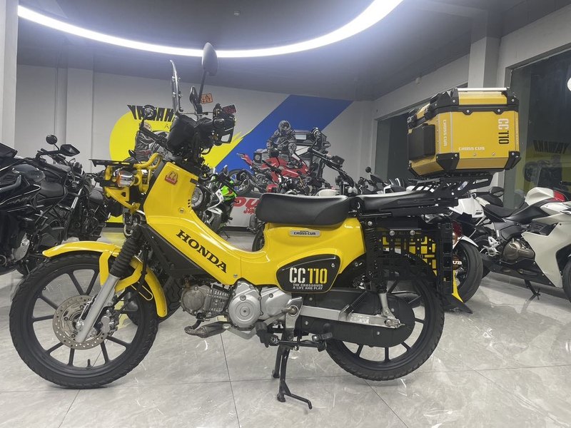 本田WING Cross Cub