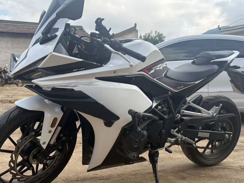 凯越 250RR 刺鸟