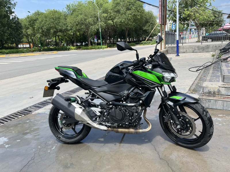 川崎 Z400