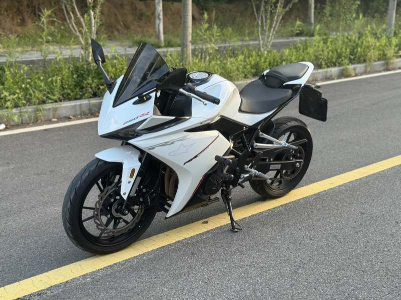 凯越 250RR 刺鸟