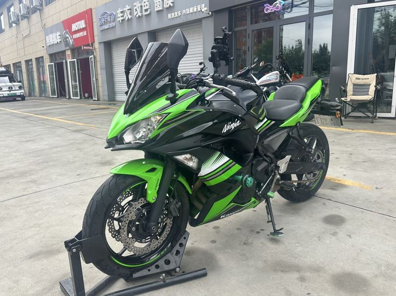 川崎 Ninja 650 