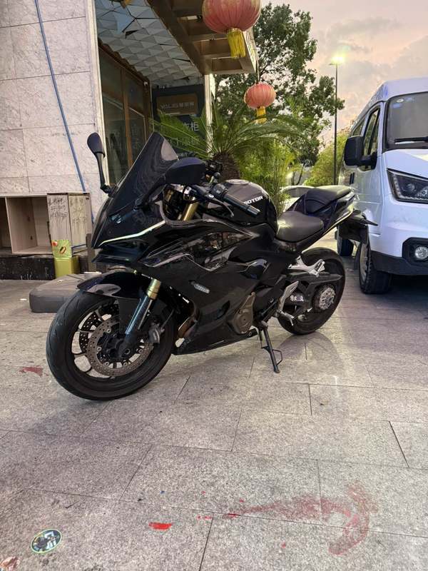 QJMOTOR 赛450