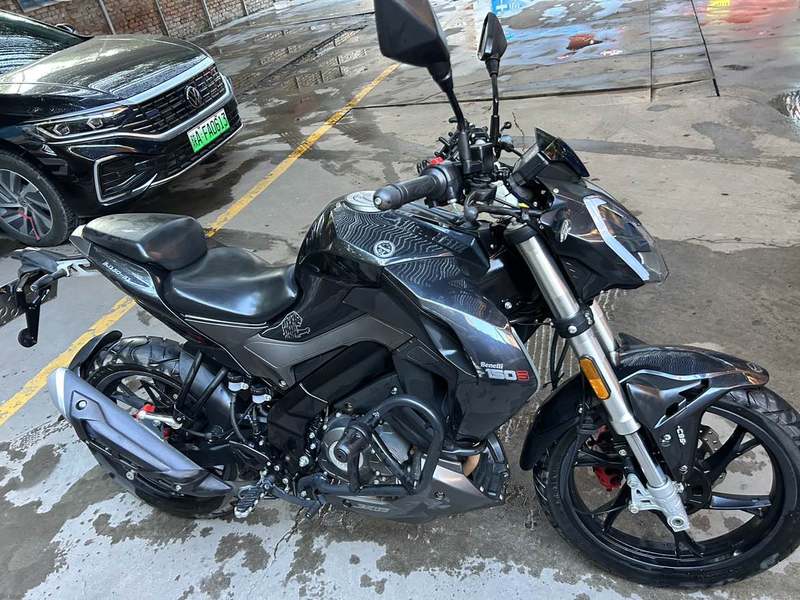 贝纳利 小迅龙 BN150S