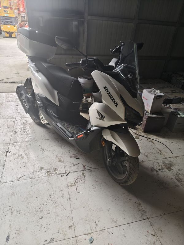 五羊本田 NWT150