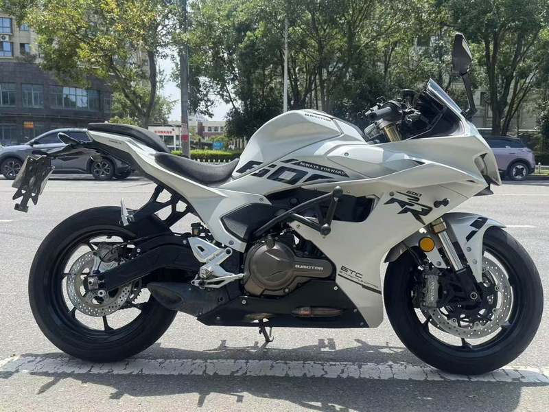 QJMOTOR 赛550