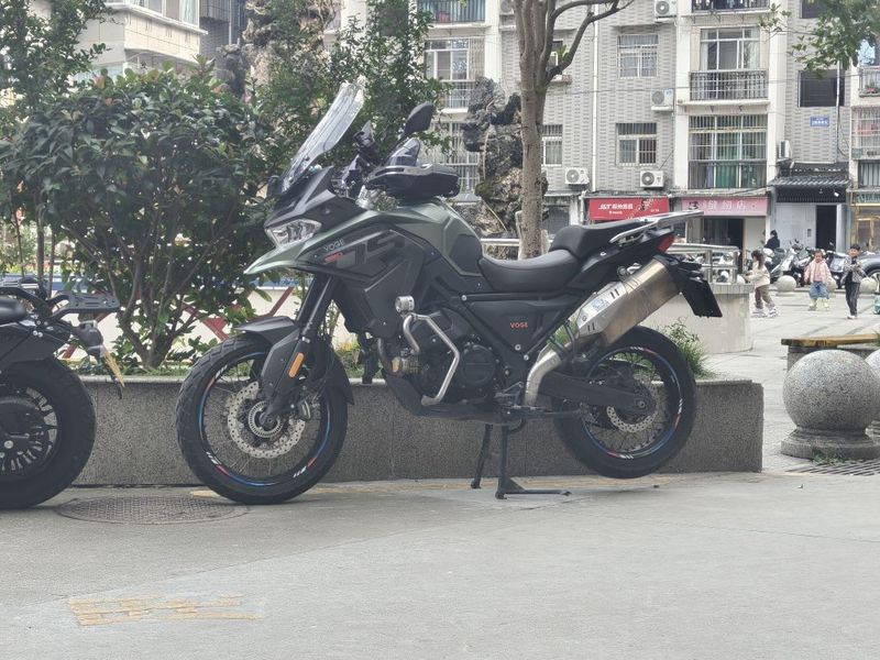 无极 650DS