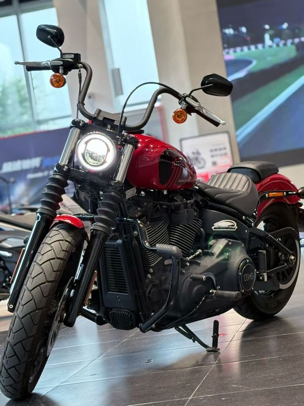 哈雷戴维森 街霸 Street Bob