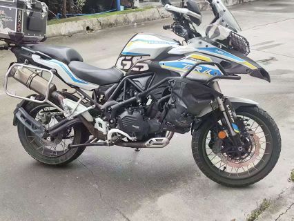 贝纳利 金鹏 TRK502