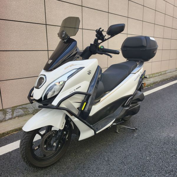豪爵 UFR150