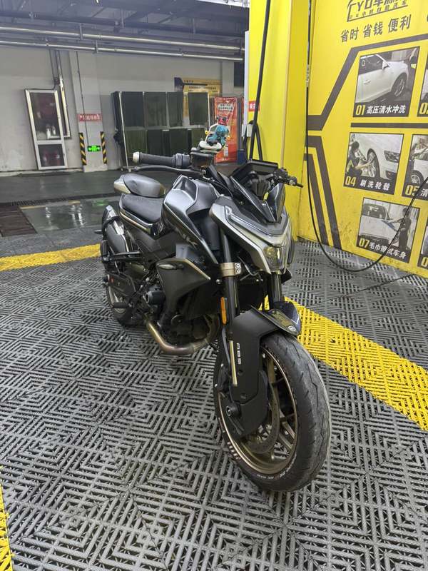 春风 800NK