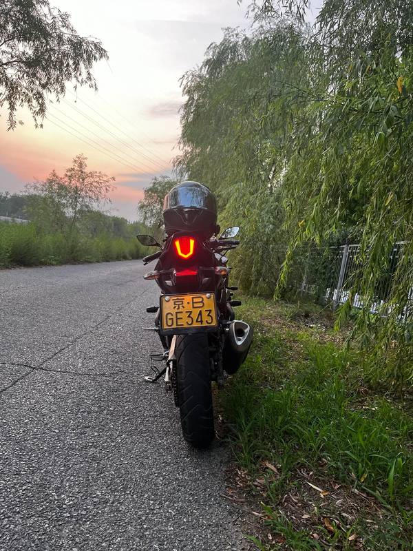 豪爵铃木 GSX250R