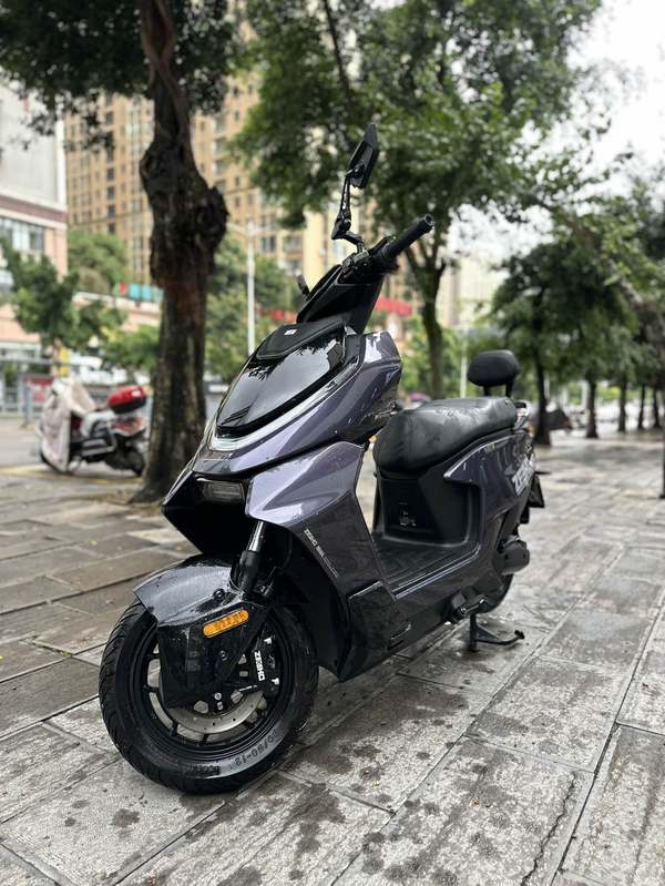 极核 AE4
