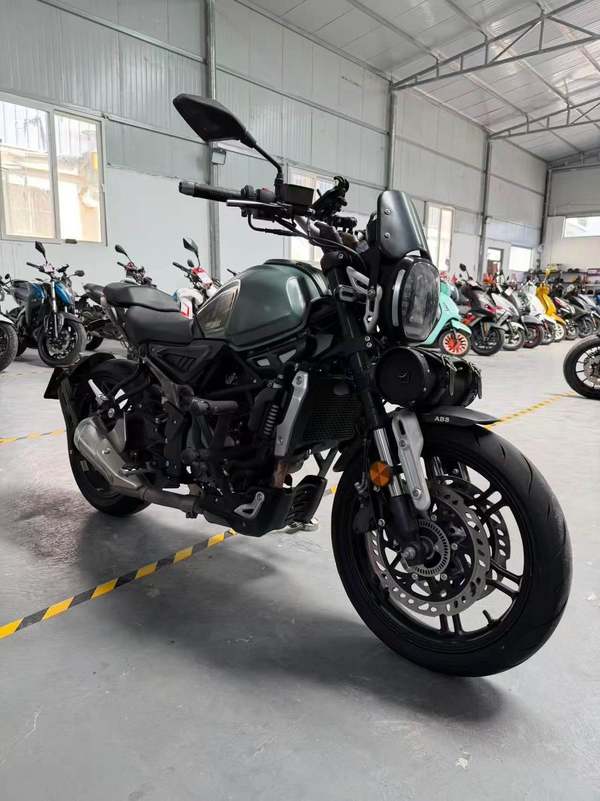无极 300AC