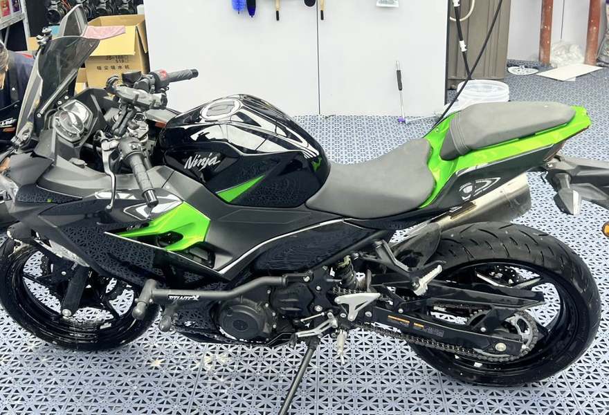 川崎 Ninja 400